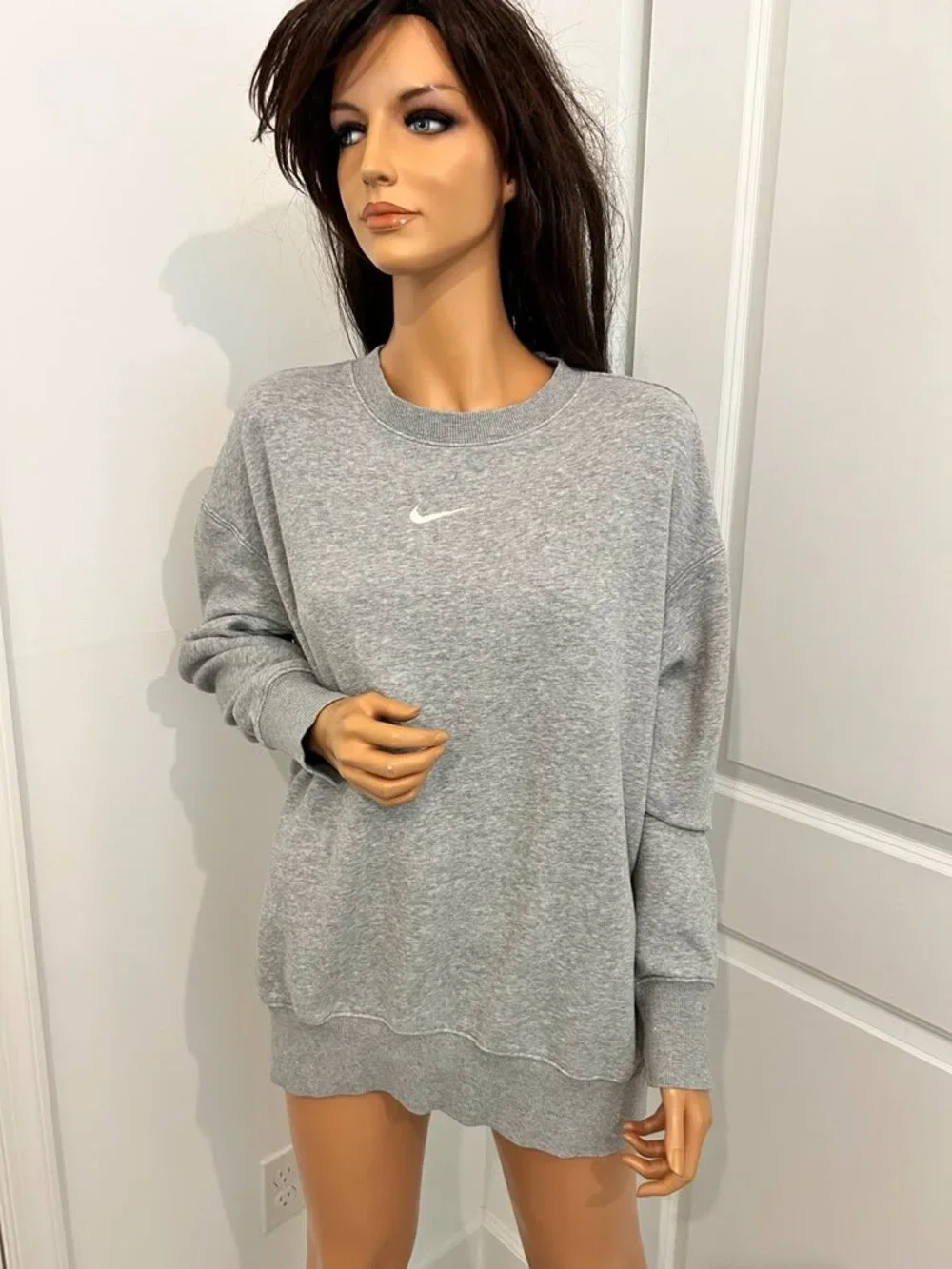 Nike Sportswear Phoenix Fleece Women’s Oversized Crewneck Sweatshirt – Gray – M